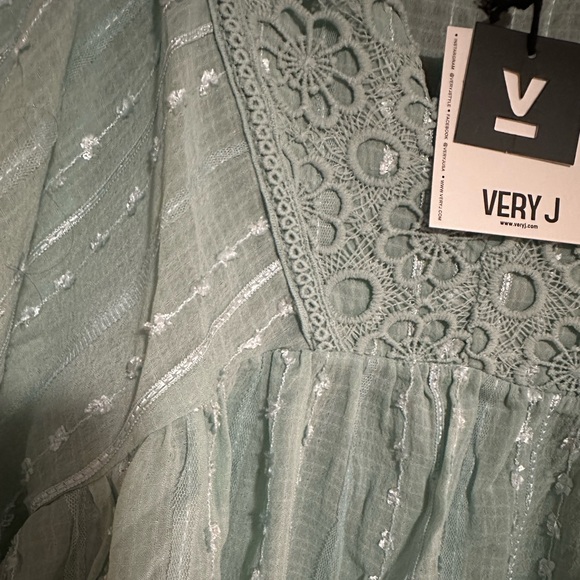 Very J Women's Light Green Floral Blouse - Picture 3 of 5